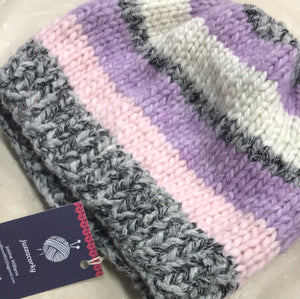 Handmade hand knitted beanie by juzz